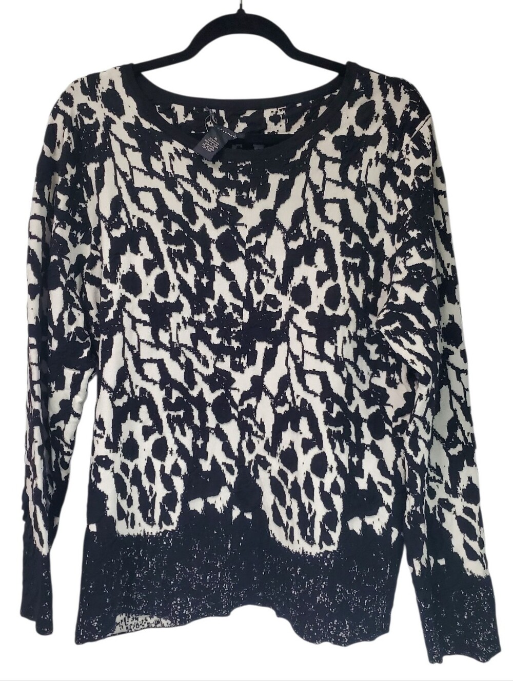 Office Siren Business Casual Grace Elements Black And White XL Pullover Sweater
